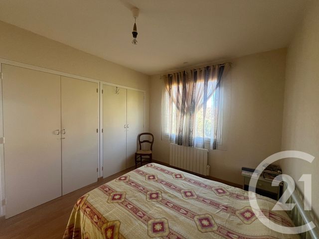 maison à vendre - 5 pièces - 124.5 m2 - CHATELLERAULT - 86 - POITOU-CHARENTES - Century 21 A.B.C.