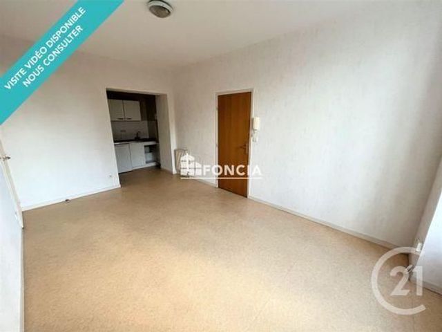 Appartement F2 à louer - 2 pièces - 35.6 m2 - CHATELLERAULT - 86 - POITOU-CHARENTES - Century 21 A.B.C.