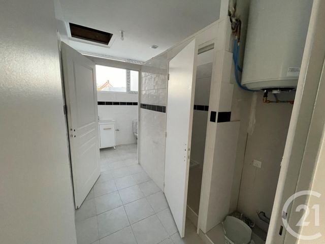 commerce à louer - 100.0 m2 - CHATELLERAULT - 86 - POITOU-CHARENTES - Century 21 A.B.C.