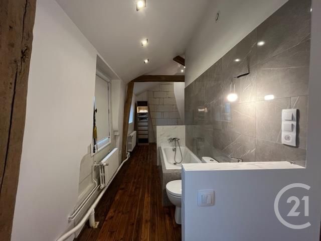 maison à vendre - 5 pièces - 112.0 m2 - CHATELLERAULT - 86 - POITOU-CHARENTES - Century 21 A.B.C.