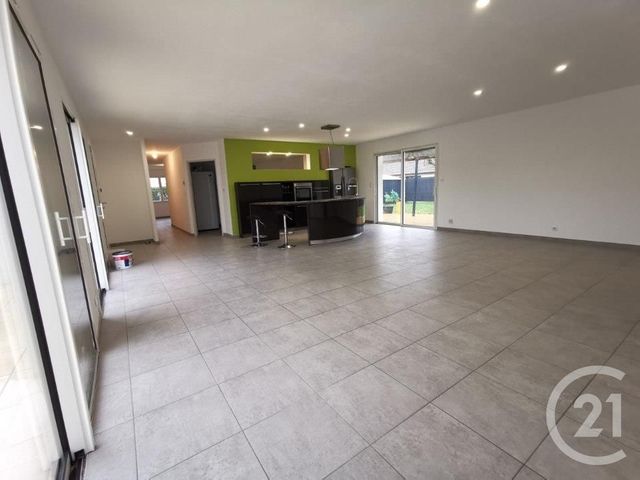 maison à vendre - 8 pièces - 181.34 m2 - CHATELLERAULT - 86 - POITOU-CHARENTES - Century 21 A.B.C.