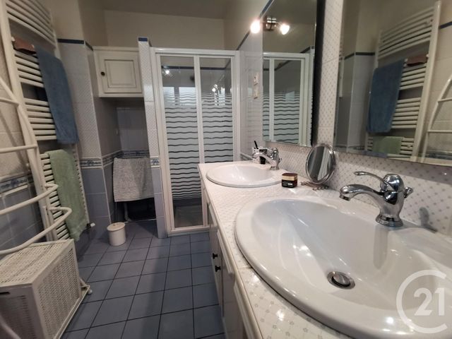 maison à vendre - 4 pièces - 110.0 m2 - CHATELLERAULT - 86 - POITOU-CHARENTES - Century 21 A.B.C.