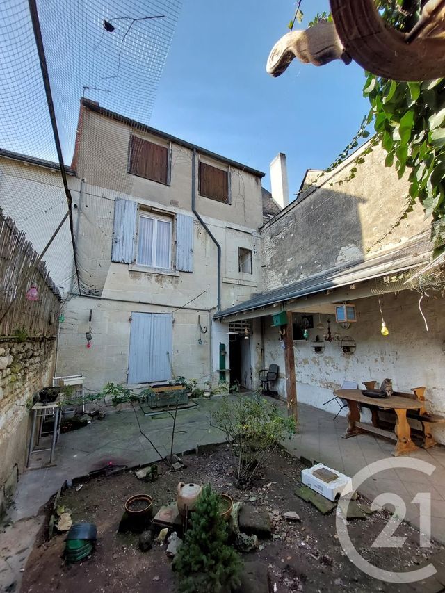 maison à vendre - 9 pièces - 204.35 m2 - CHATELLERAULT - 86 - POITOU-CHARENTES - Century 21 A.B.C.