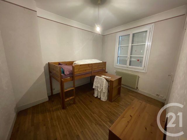 maison à vendre - 4 pièces - 84.46 m2 - CHATELLERAULT - 86 - POITOU-CHARENTES - Century 21 A.B.C.