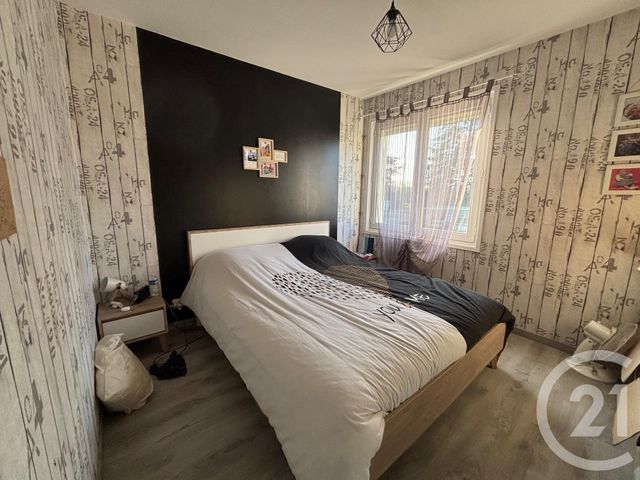 maison à vendre - 7 pièces - 130.0 m2 - CHATELLERAULT - 86 - POITOU-CHARENTES - Century 21 A.B.C.