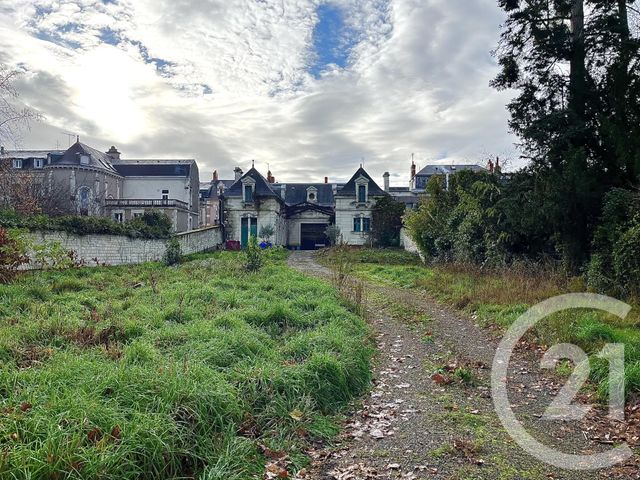 maison à vendre - 10 pièces - 350.02 m2 - CHATELLERAULT - 86 - POITOU-CHARENTES - Century 21 A.B.C.