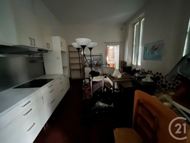 maison à vendre - 7 pièces - 220.0 m2 - CHATELLERAULT - 86 - POITOU-CHARENTES - Century 21 A.B.C.