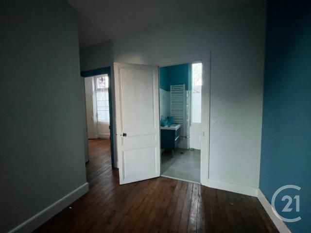 maison à vendre - 7 pièces - 220.0 m2 - CHATELLERAULT - 86 - POITOU-CHARENTES - Century 21 A.B.C.