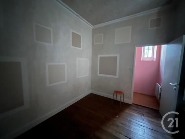 maison à vendre - 7 pièces - 220.0 m2 - CHATELLERAULT - 86 - POITOU-CHARENTES - Century 21 A.B.C.