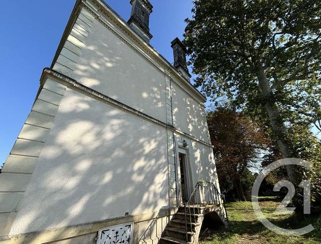 maison à vendre - 10 pièces - 243.0 m2 - CHATELLERAULT - 86 - POITOU-CHARENTES - Century 21 A.B.C.