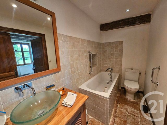 maison à vendre - 14 pièces - 501.0 m2 - ST GERVAIS LES TROIS CLOCHERS - 86 - POITOU-CHARENTES - Century 21 A.B.C.