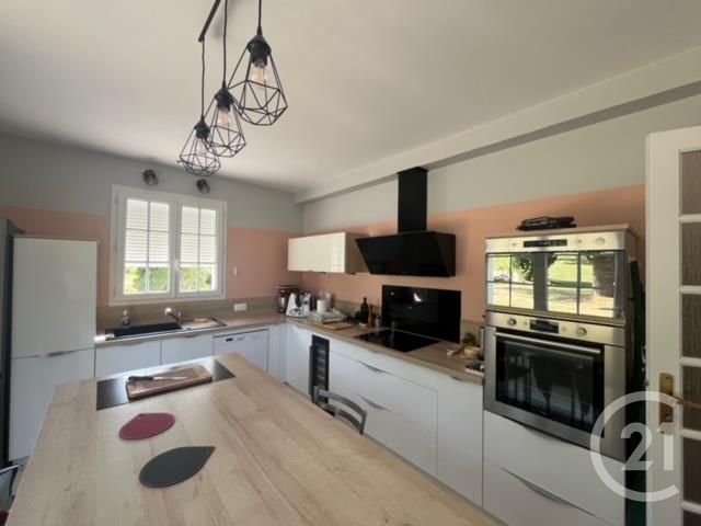 maison à vendre - 8 pièces - 343.0 m2 - AVAILLES EN CHATELLERAULT - 86 - POITOU-CHARENTES - Century 21 A.B.C.