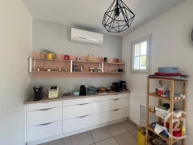 maison à vendre - 8 pièces - 343.0 m2 - AVAILLES EN CHATELLERAULT - 86 - POITOU-CHARENTES - Century 21 A.B.C.