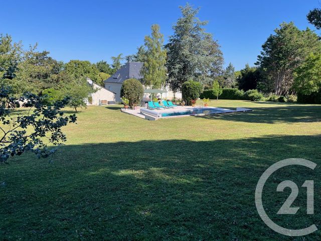 maison à vendre - 8 pièces - 343.0 m2 - AVAILLES EN CHATELLERAULT - 86 - POITOU-CHARENTES - Century 21 A.B.C.