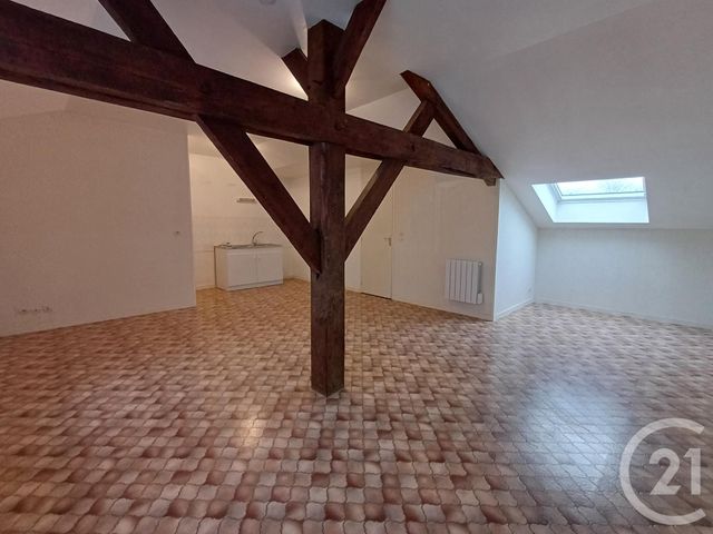 Appartement T3 à louer - 3 pièces - 60.0 m2 - CHATELLERAULT - 86 - POITOU-CHARENTES - Century 21 A.B.C.