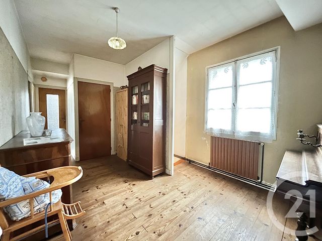 Afficher la photo en grand maison à vendre - 8 pièces - 143.05 m2 - ST SAUVEUR - 86 - POITOU-CHARENTES - Century 21 A.B.C.