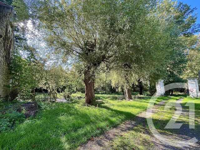 Afficher la photo en grand maison à vendre - 8 pièces - 143.05 m2 - ST SAUVEUR - 86 - POITOU-CHARENTES - Century 21 A.B.C.