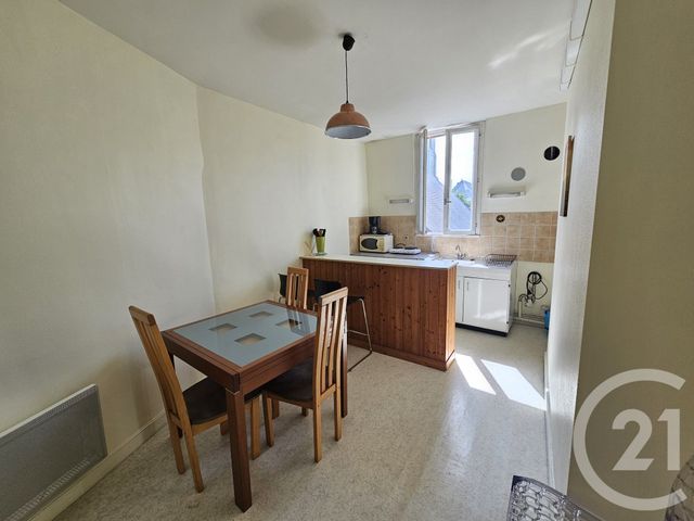 maison à vendre - 4 pièces - 105.0 m2 - CHATELLERAULT - 86 - POITOU-CHARENTES - Century 21 A.B.C.