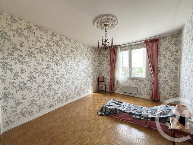 maison à vendre - 6 pièces - 133.99 m2 - CHATELLERAULT - 86 - POITOU-CHARENTES - Century 21 A.B.C.