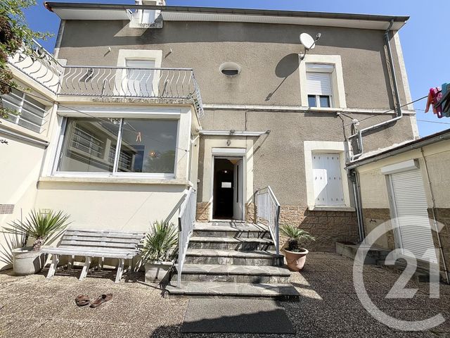 maison à vendre - 8 pièces - 200.61 m2 - CHATELLERAULT - 86 - POITOU-CHARENTES - Century 21 A.B.C.