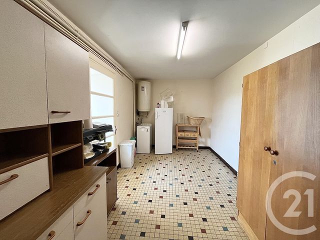 maison à vendre - 8 pièces - 200.61 m2 - CHATELLERAULT - 86 - POITOU-CHARENTES - Century 21 A.B.C.