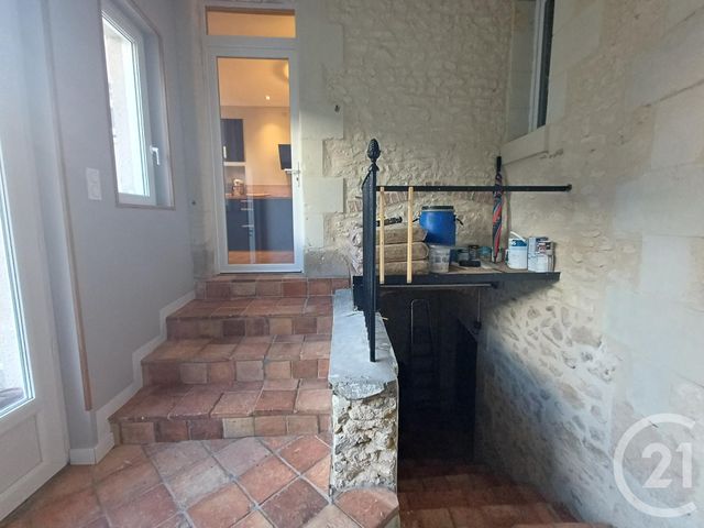 maison à louer - 4 pièces - 106.82 m2 - DANGE ST ROMAIN - 86 - POITOU-CHARENTES - Century 21 A.B.C.