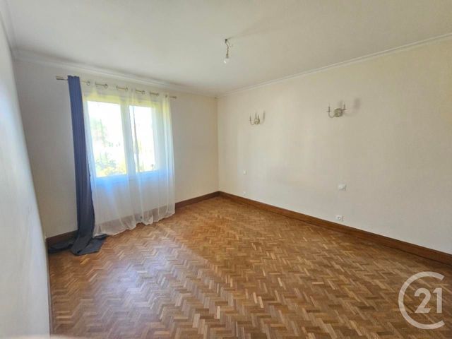 Afficher la photo en grand maison à vendre - 4 pièces - 102.32 m2 - CHATELLERAULT - 86 - POITOU-CHARENTES - Century 21 A.B.C.