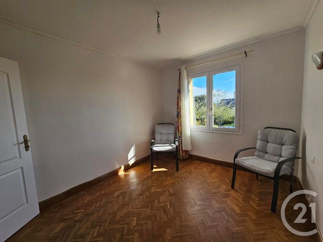 Afficher la photo en grand maison à vendre - 4 pièces - 102.32 m2 - CHATELLERAULT - 86 - POITOU-CHARENTES - Century 21 A.B.C.