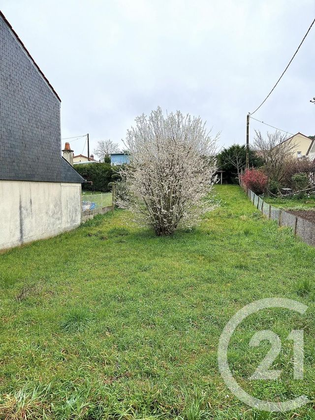 terrain - CHATELLERAULT - 86