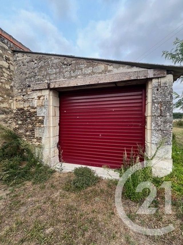 Afficher la photo en grand maison à vendre - 5 pièces - 112.0 m2 - ST GENEST D AMBIERE - 86 - POITOU-CHARENTES - Century 21 A.B.C.
