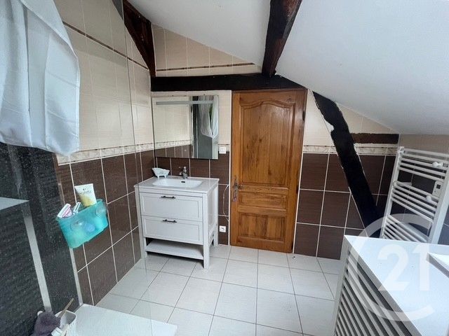 Afficher la photo en grand maison à vendre - 5 pièces - 112.0 m2 - ST GENEST D AMBIERE - 86 - POITOU-CHARENTES - Century 21 A.B.C.