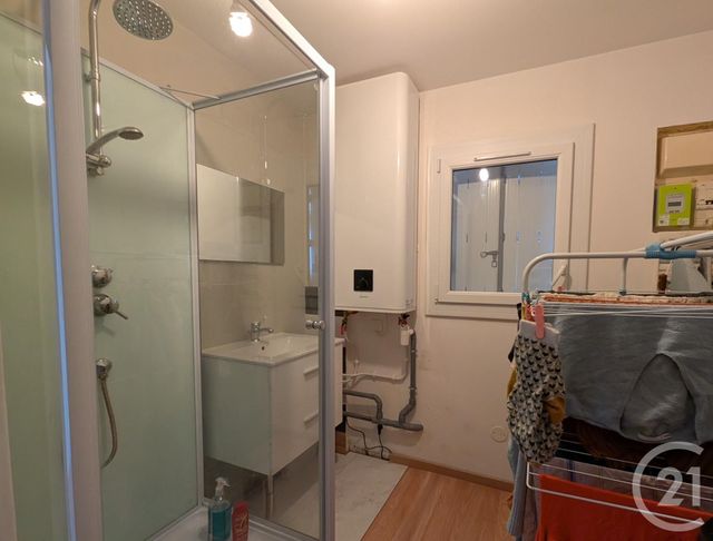 Afficher la photo en grand maison à vendre - 5 pièces - 112.0 m2 - ST GENEST D AMBIERE - 86 - POITOU-CHARENTES - Century 21 A.B.C.