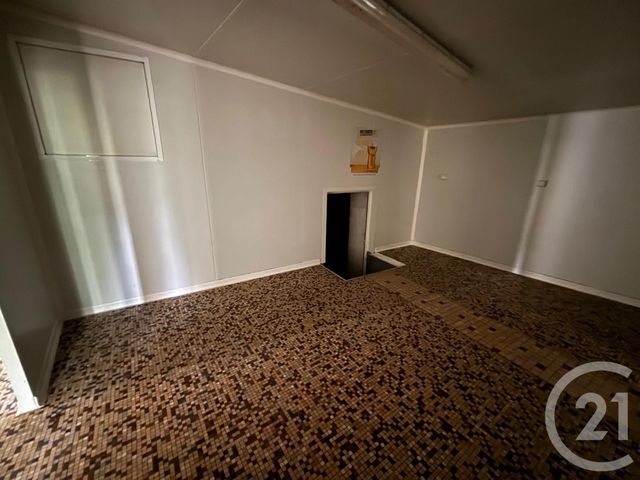 maison à vendre - 11 pièces - 260.0 m2 - INGRANDES - 86 - POITOU-CHARENTES - Century 21 A.B.C.