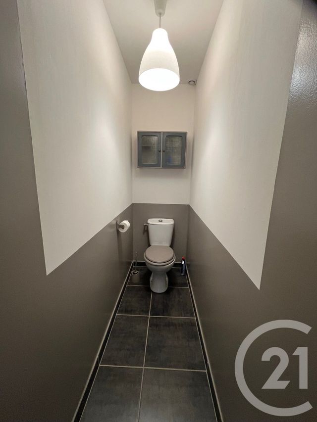 maison à vendre - 6 pièces - 131.06 m2 - CHATELLERAULT - 86 - POITOU-CHARENTES - Century 21 A.B.C.