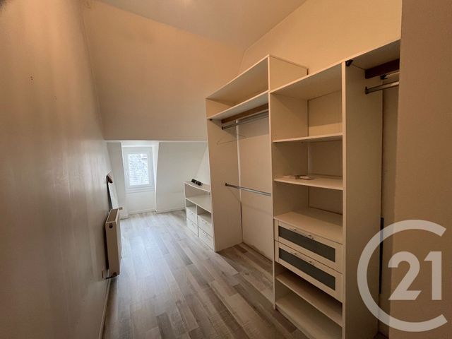 maison à vendre - 6 pièces - 131.06 m2 - CHATELLERAULT - 86 - POITOU-CHARENTES - Century 21 A.B.C.