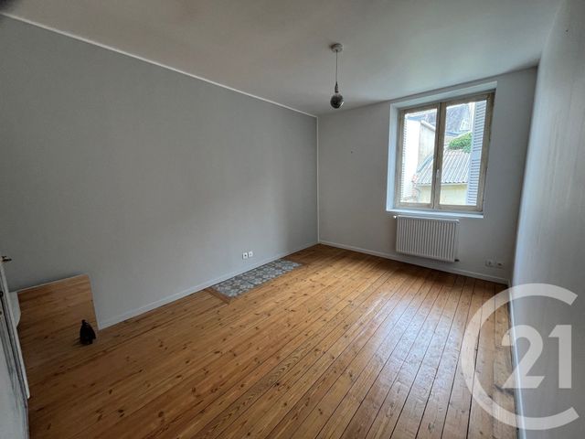 maison à vendre - 6 pièces - 131.06 m2 - CHATELLERAULT - 86 - POITOU-CHARENTES - Century 21 A.B.C.