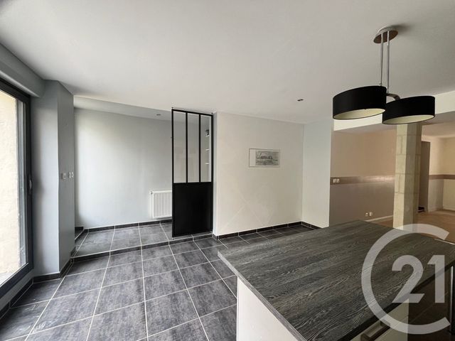 maison à vendre - 6 pièces - 131.06 m2 - CHATELLERAULT - 86 - POITOU-CHARENTES - Century 21 A.B.C.