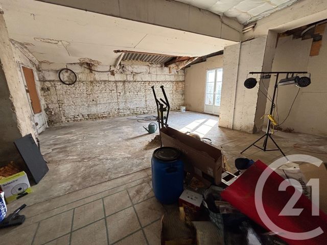 maison à vendre - 6 pièces - 150.0 m2 - SCORBE CLAIRVAUX - 86 - POITOU-CHARENTES - Century 21 A.B.C.