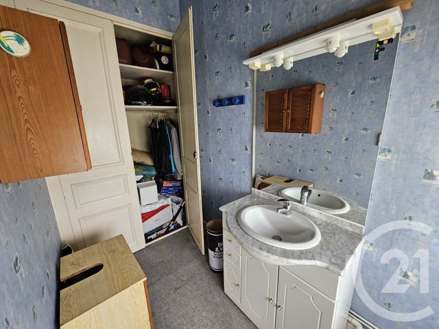 maison à vendre - 5 pièces - 147.45 m2 - CHATELLERAULT - 86 - POITOU-CHARENTES - Century 21 A.B.C.