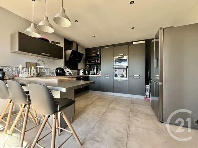 maison à vendre - 6 pièces - 148.0 m2 - CHATELLERAULT - 86 - POITOU-CHARENTES - Century 21 A.B.C.