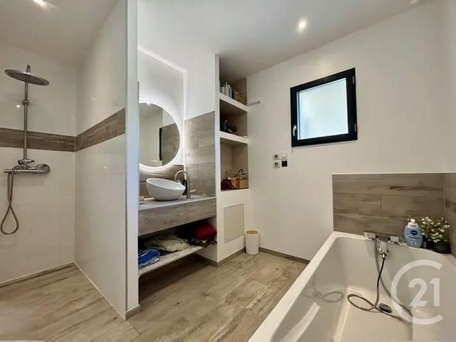 maison à vendre - 6 pièces - 148.0 m2 - CHATELLERAULT - 86 - POITOU-CHARENTES - Century 21 A.B.C.