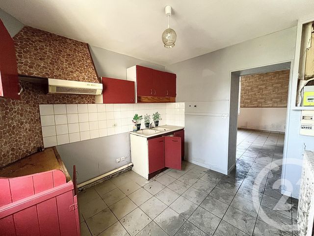 maison à vendre - 4 pièces - 116.48 m2 - CHATELLERAULT - 86 - POITOU-CHARENTES - Century 21 A.B.C.