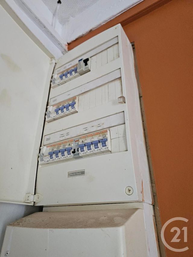 maison à vendre - 5 pièces - 241.0 m2 - NAINTRE - 86 - POITOU-CHARENTES - Century 21 A.B.C.