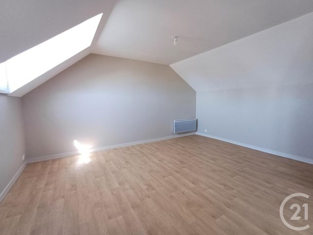 Appartement T2 à louer - 2 pièces - 65.85 m2 - CHATELLERAULT - 86 - POITOU-CHARENTES - Century 21 A.B.C.