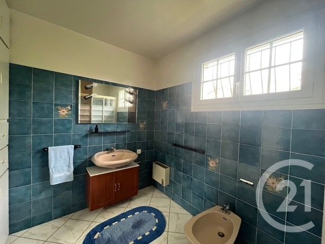 maison à vendre - 5 pièces - 150.0 m2 - SCORBE CLAIRVAUX - 86 - POITOU-CHARENTES - Century 21 A.B.C.