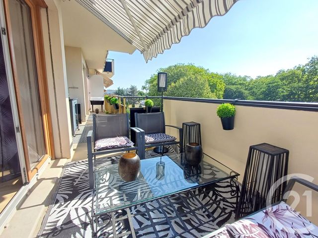 Appartement T4 à louer - 4 pièces - 92.84 m2 - CHATELLERAULT - 86 - POITOU-CHARENTES - Century 21 A.B.C.