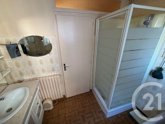 maison à vendre - 6 pièces - 169.78 m2 - COLOMBIERS - 86 - POITOU-CHARENTES - Century 21 A.B.C.