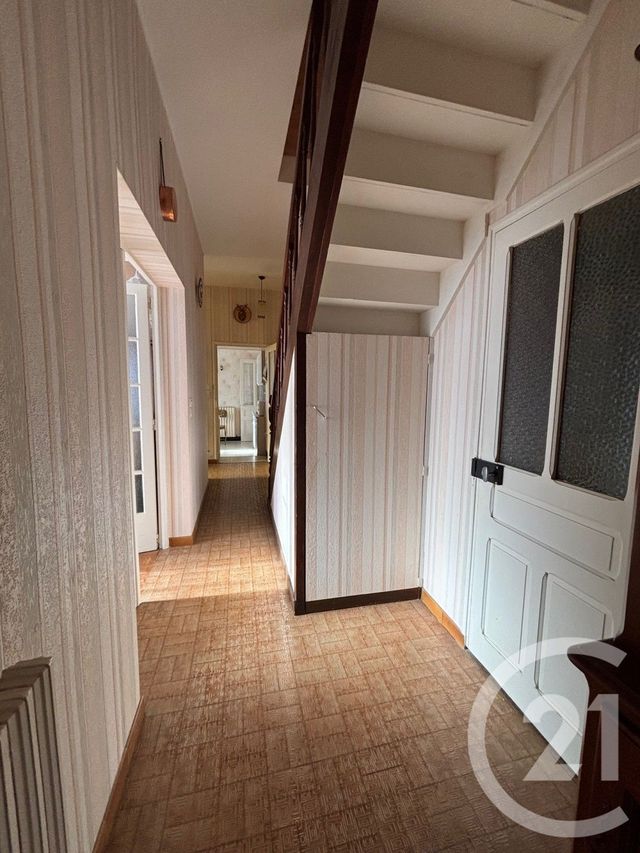 maison à vendre - 6 pièces - 169.78 m2 - COLOMBIERS - 86 - POITOU-CHARENTES - Century 21 A.B.C.