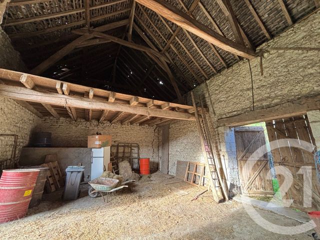 maison à vendre - 6 pièces - 169.78 m2 - COLOMBIERS - 86 - POITOU-CHARENTES - Century 21 A.B.C.