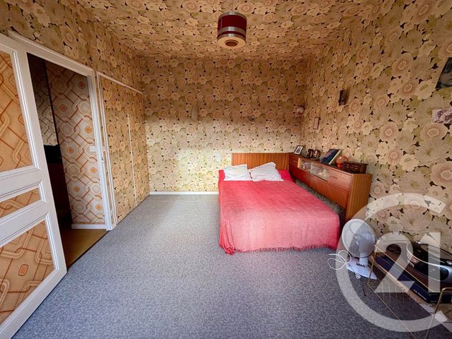 maison à vendre - 6 pièces - 169.78 m2 - COLOMBIERS - 86 - POITOU-CHARENTES - Century 21 A.B.C.